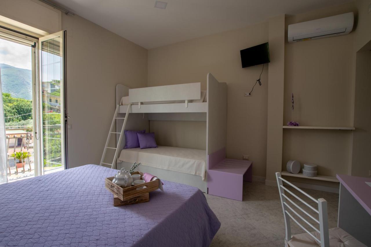 B&B L'Abbraccio Casola di Napoli Esterno foto
