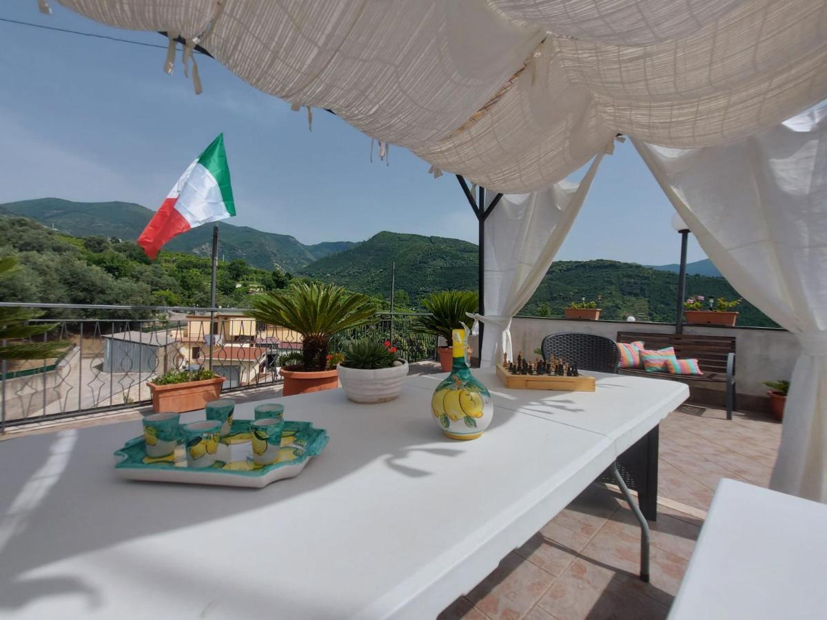 B&B L'Abbraccio Casola di Napoli Esterno foto