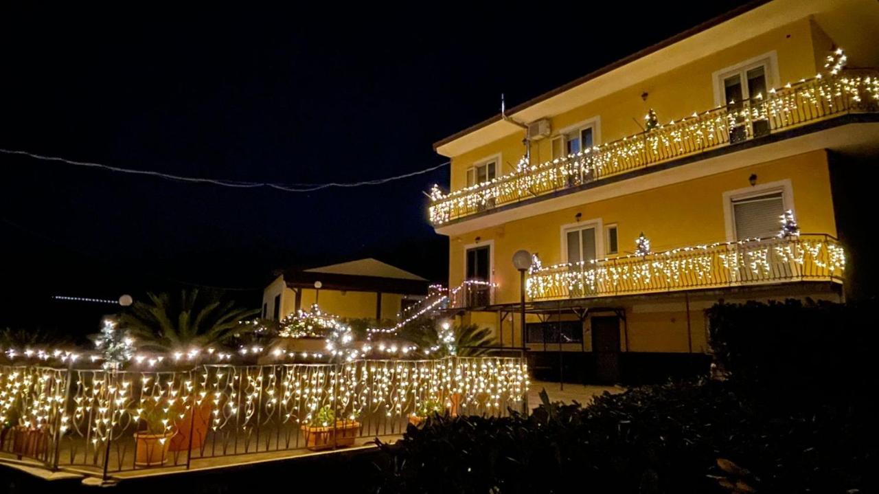 B&B L'Abbraccio Casola di Napoli Esterno foto